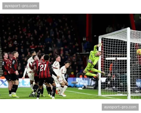 里昂主帅确认，将针对巴黎边路进行针对性部署，计划以高强度跑动覆盖进行限制